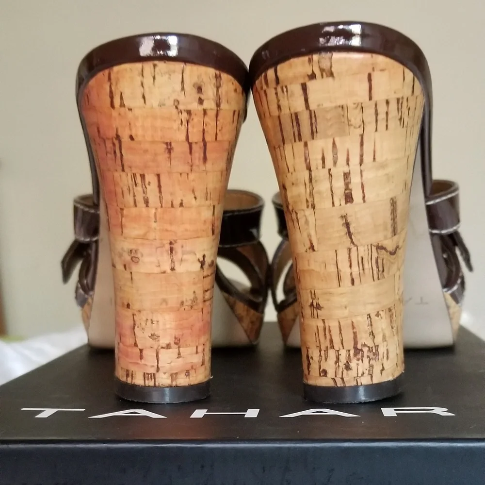 Tahari Doreen shoes Brown Size 6.5
